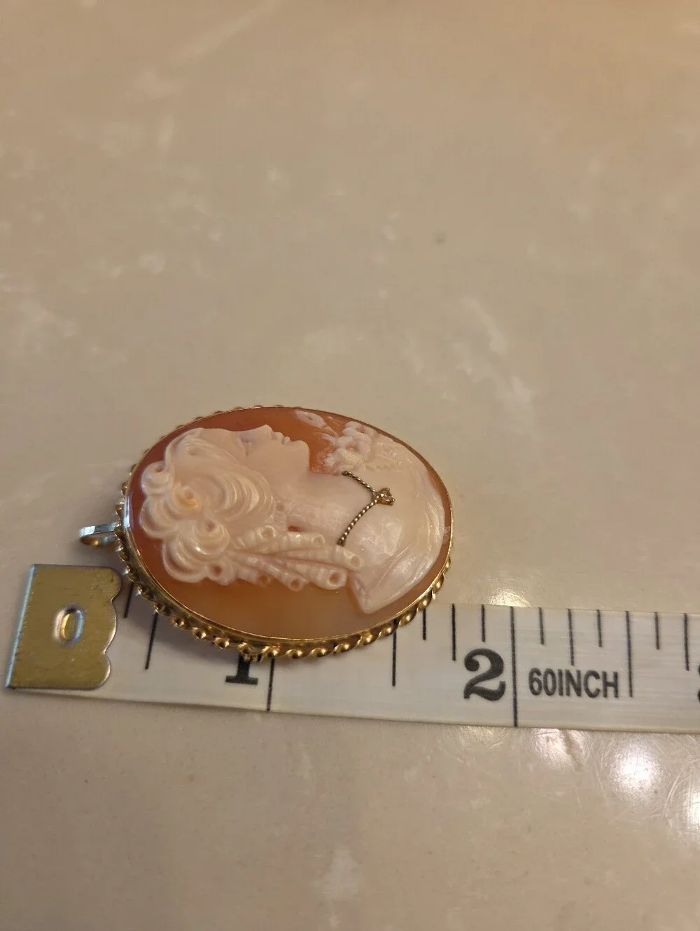 Vintage 14k Gold Shell Cameo Brooch Pendant Only